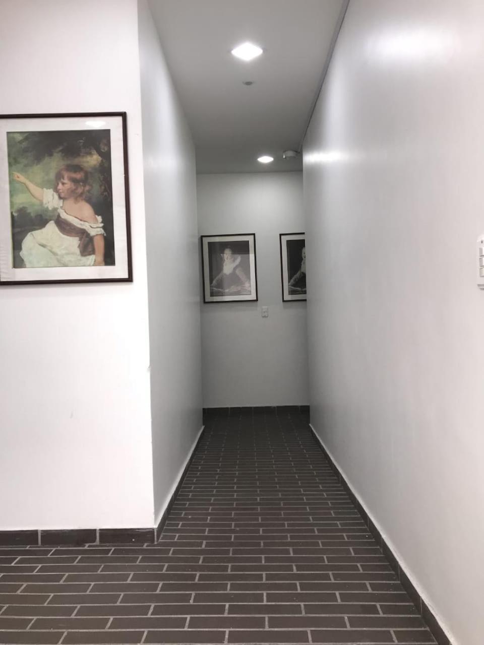 Apartaestudios Laureles Медельин Экстерьер фото