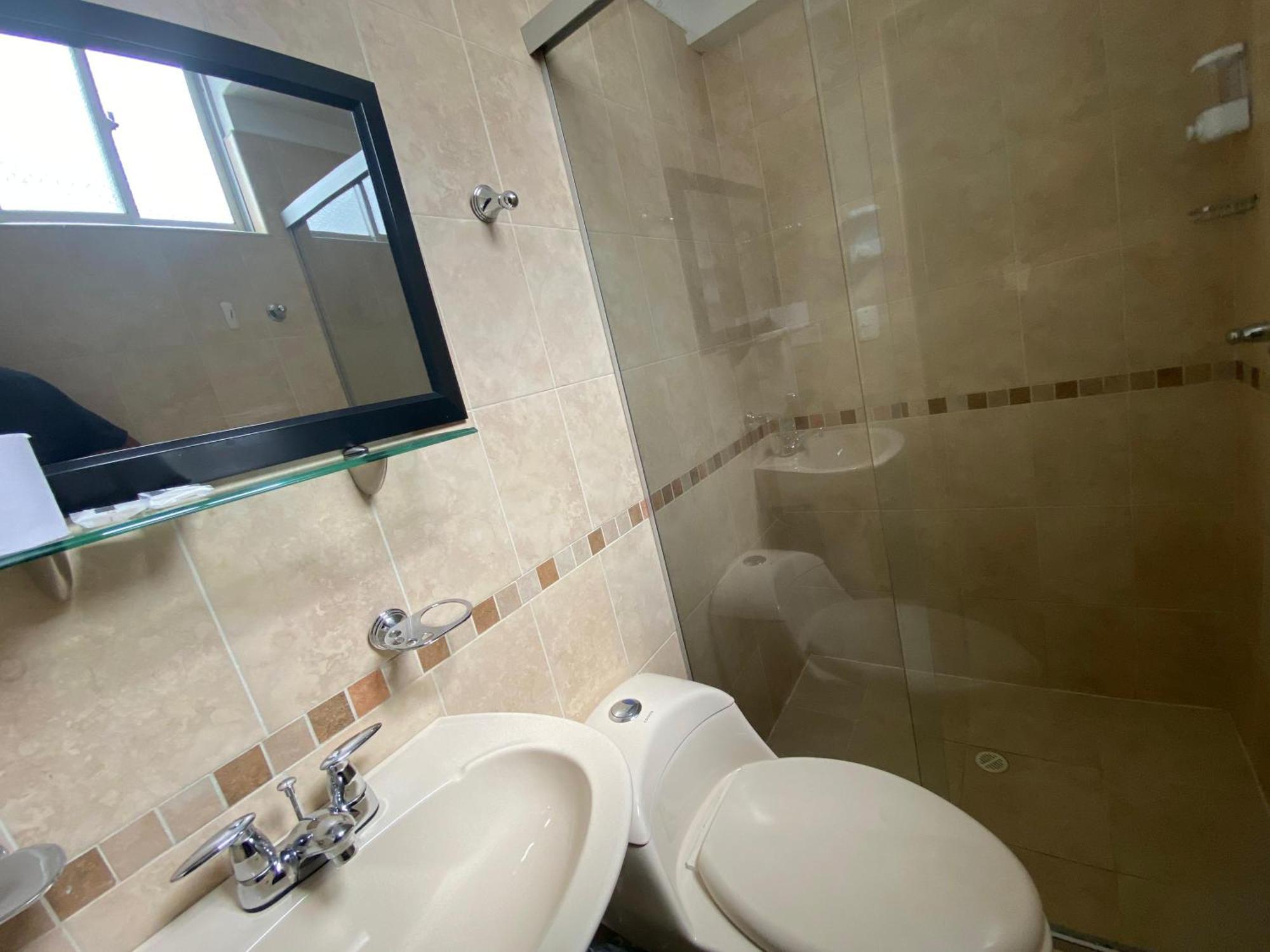 Apartaestudios Laureles Медельин Экстерьер фото