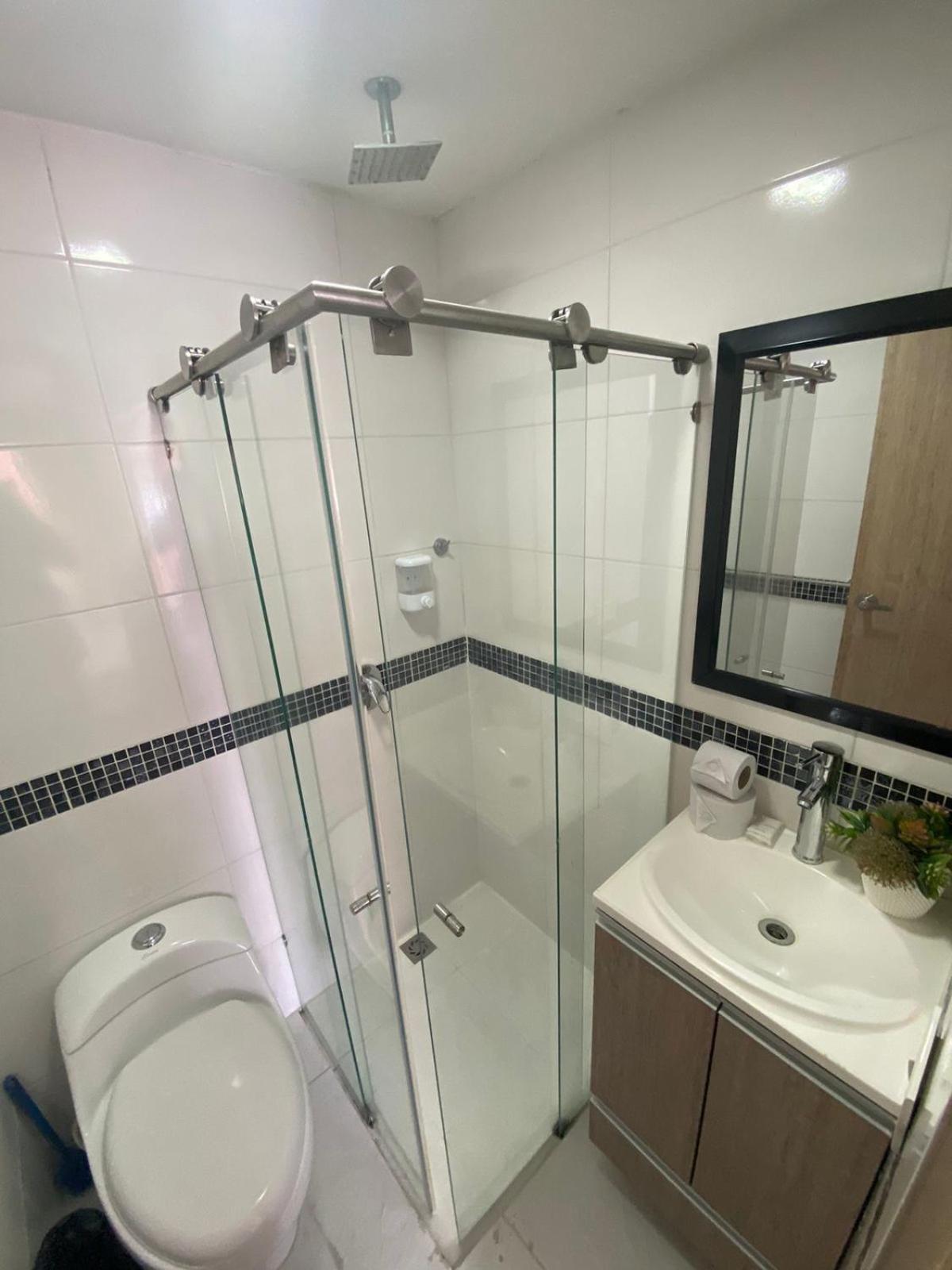 Apartaestudios Laureles Медельин Экстерьер фото